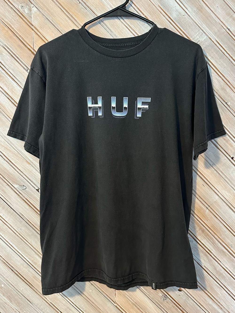 HUF Dark Tee Silver Metallic Logo Faded Black Short Sleeve Tee Shirt